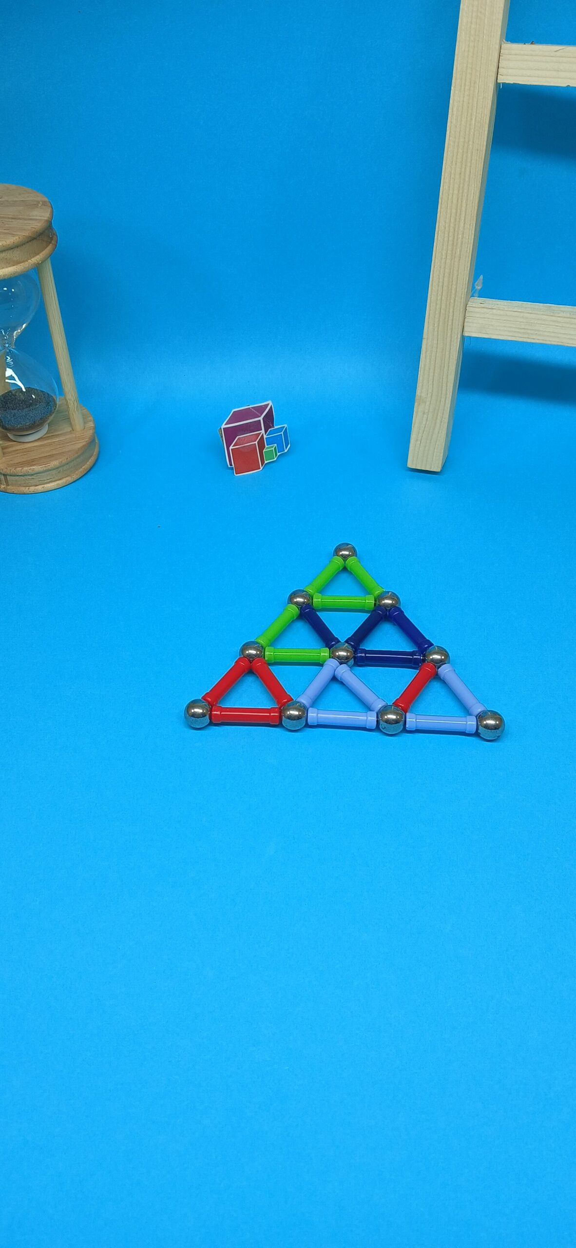 مگناتگ 28 قطعه روکارتی - تصویر 2