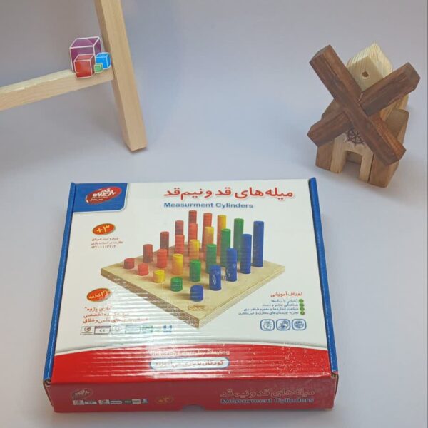 استوانه های قدونیم قد چوبی